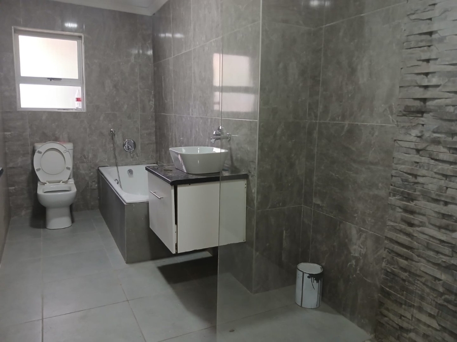 To Let 2 Bedroom Property for Rent in Parow Valley Western Cape